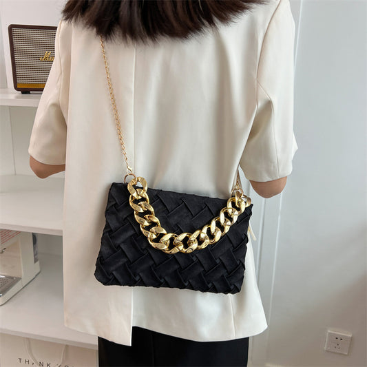 Simple Chain Shoulder Bag Solid Color Fashion