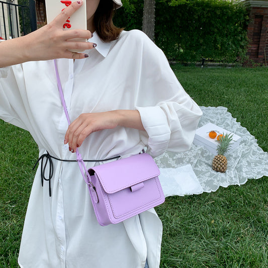 Versatile Chain With Small Square Bag Retro