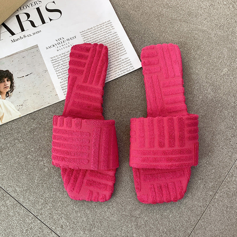 Women's Fashion Personality One Word Sandals And Slippers