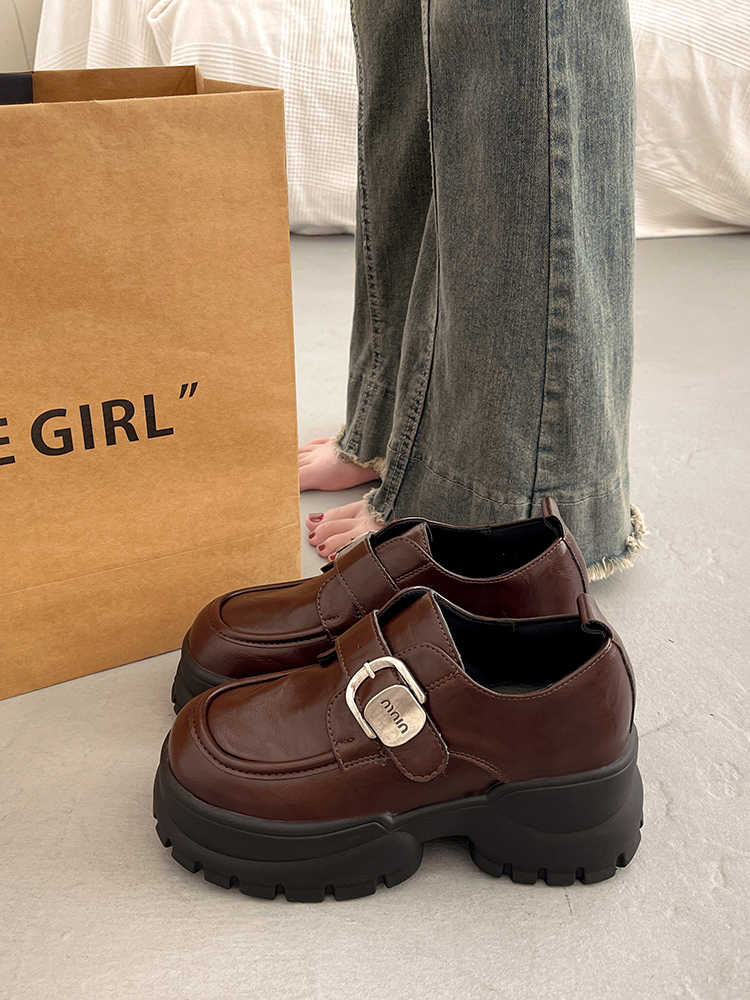 Retro Raise The Bottom Small Leather Shoes Female Loafers