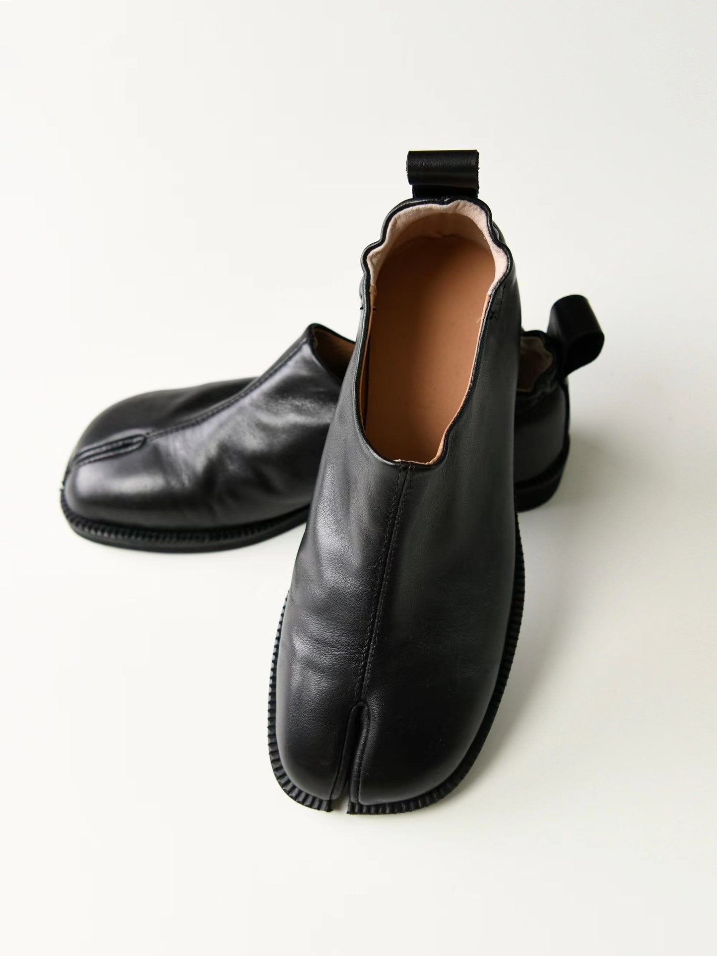 Women's Flat Bottom Fashion Pig's Feet Shoes