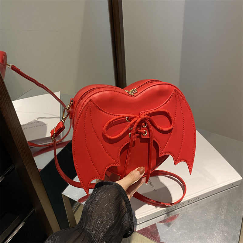 Hjerteformet taskerem, Bat Wings Skulder-/Crossbody-taske