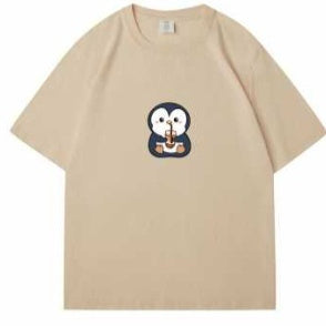 Kortærmet T-shirt i bomuld med løse skuldre og halv-lange ærmer