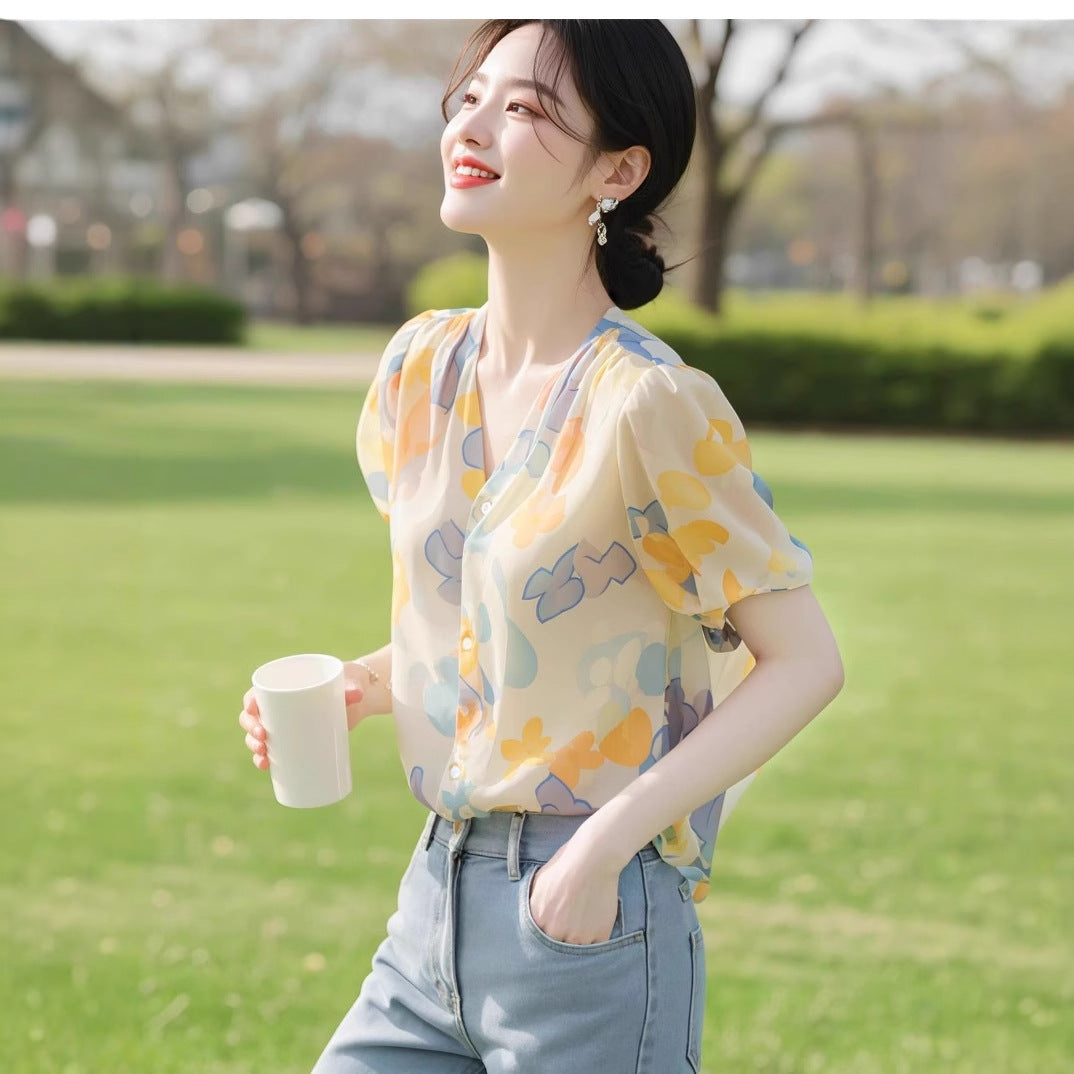 Women's Casual And Versatile Chiffon Short Sleeve Shirt