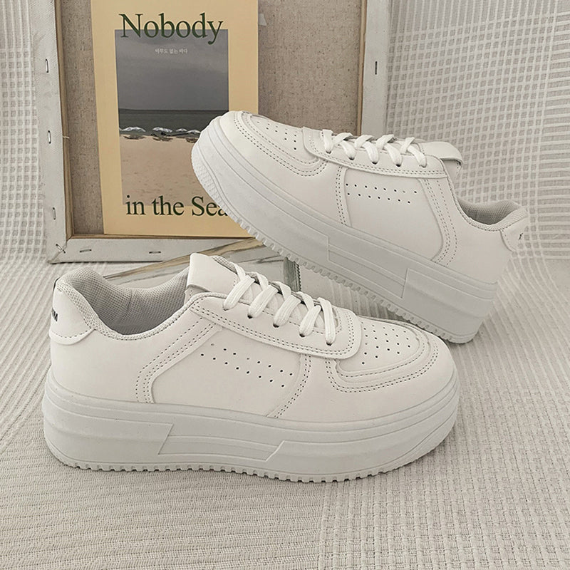 Versatile Soft Leather Super A Muffin Casual Sports Shoes
