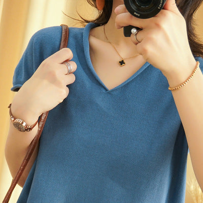 Womens Cotton-linen V-neck Short-sleeve T-shirt In Solid Colors