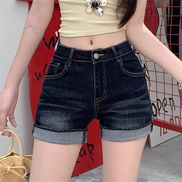 Womens Vintage Washed Frayed-edge Jeans