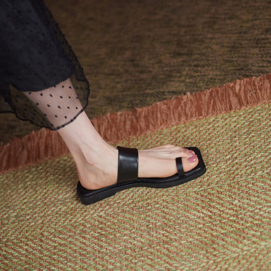 Solid Color Word With Simple Flat-bottomed Women's Sandals And Slippers