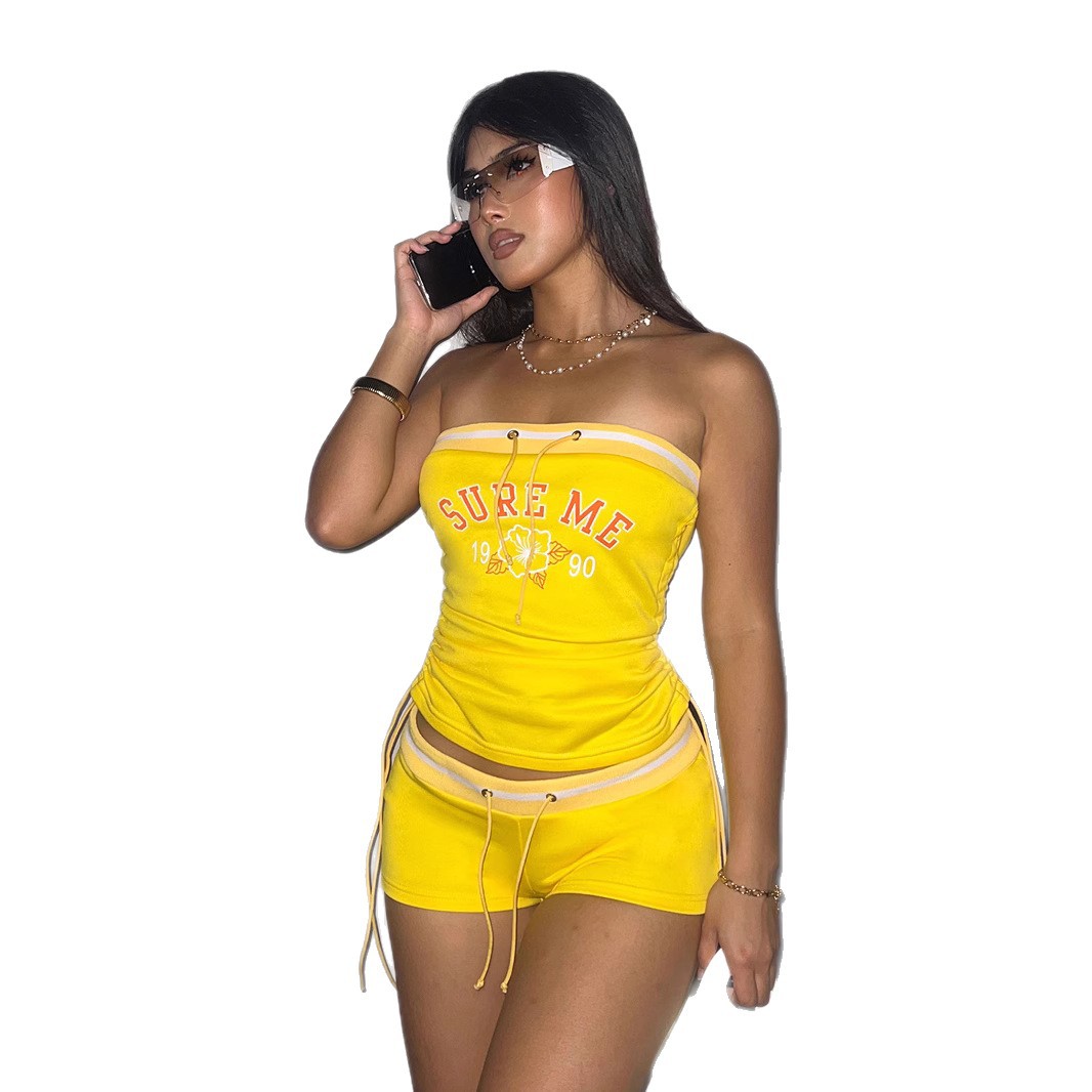Low-waist Shorts With Tube Top Casual Set