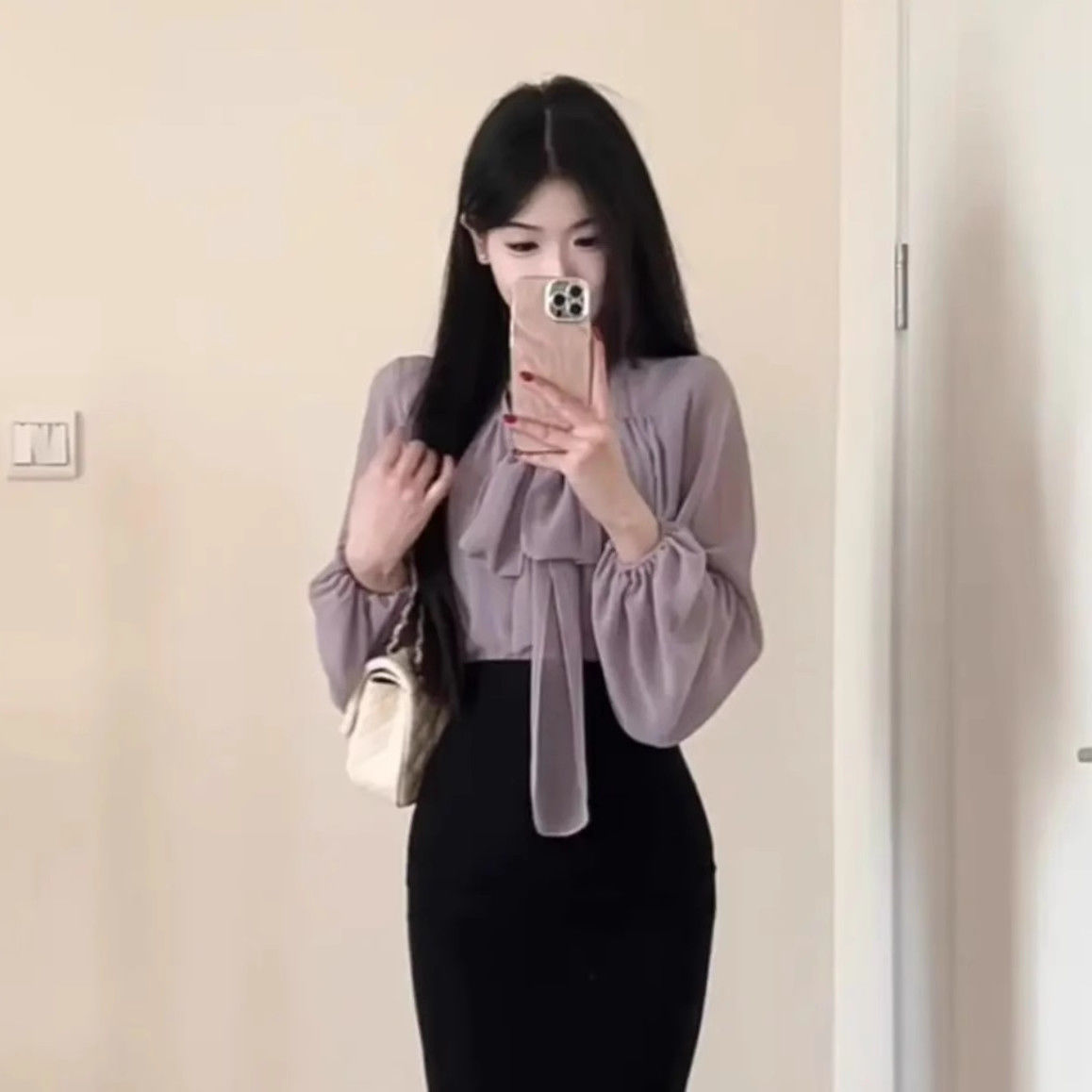 V-neck Lace-up Shirt Paired With A Bodycon Skirt Two-piece Set