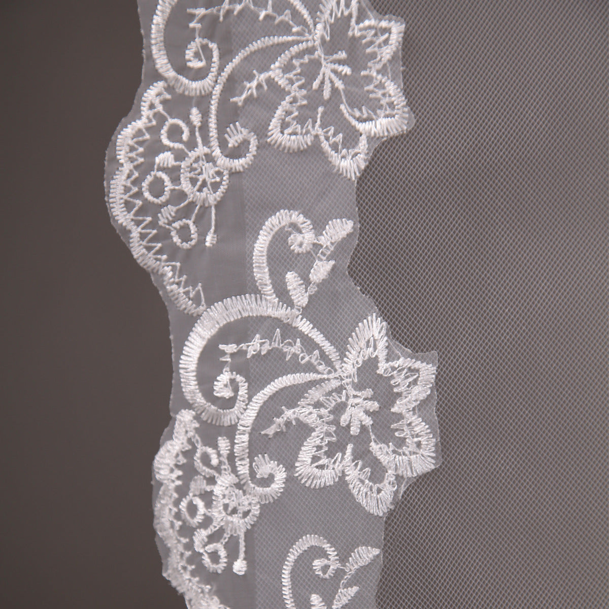 DX9003 China Factory Wholesale Lace Appliqued Bridal Veils Blusher Veils