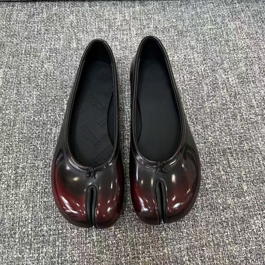 Genuine Leather Retro Split Toe Tabi Shoes Slip-on