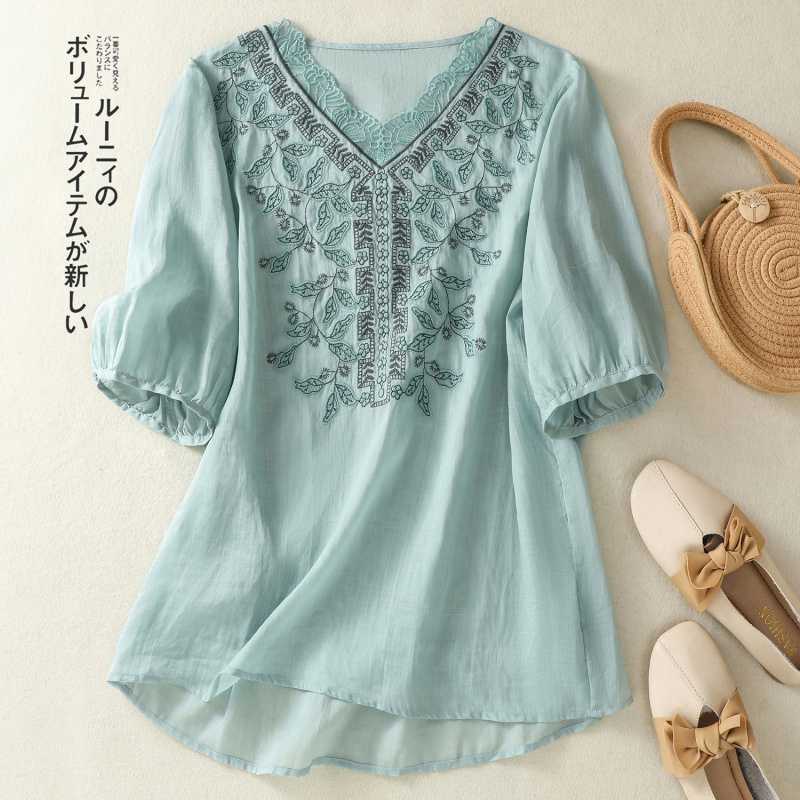 Vintage Embroidered V-Neck Blouse With Three-Quarter Sleeves For Women