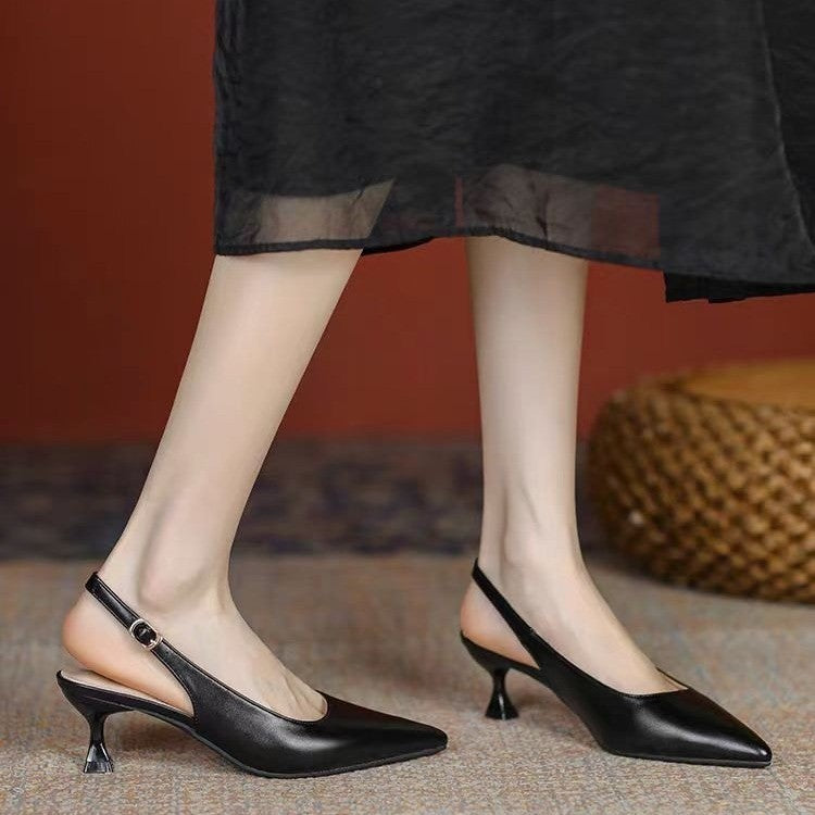 Plus Size Pointed-toe Hollowed Women's One-strap Sandals