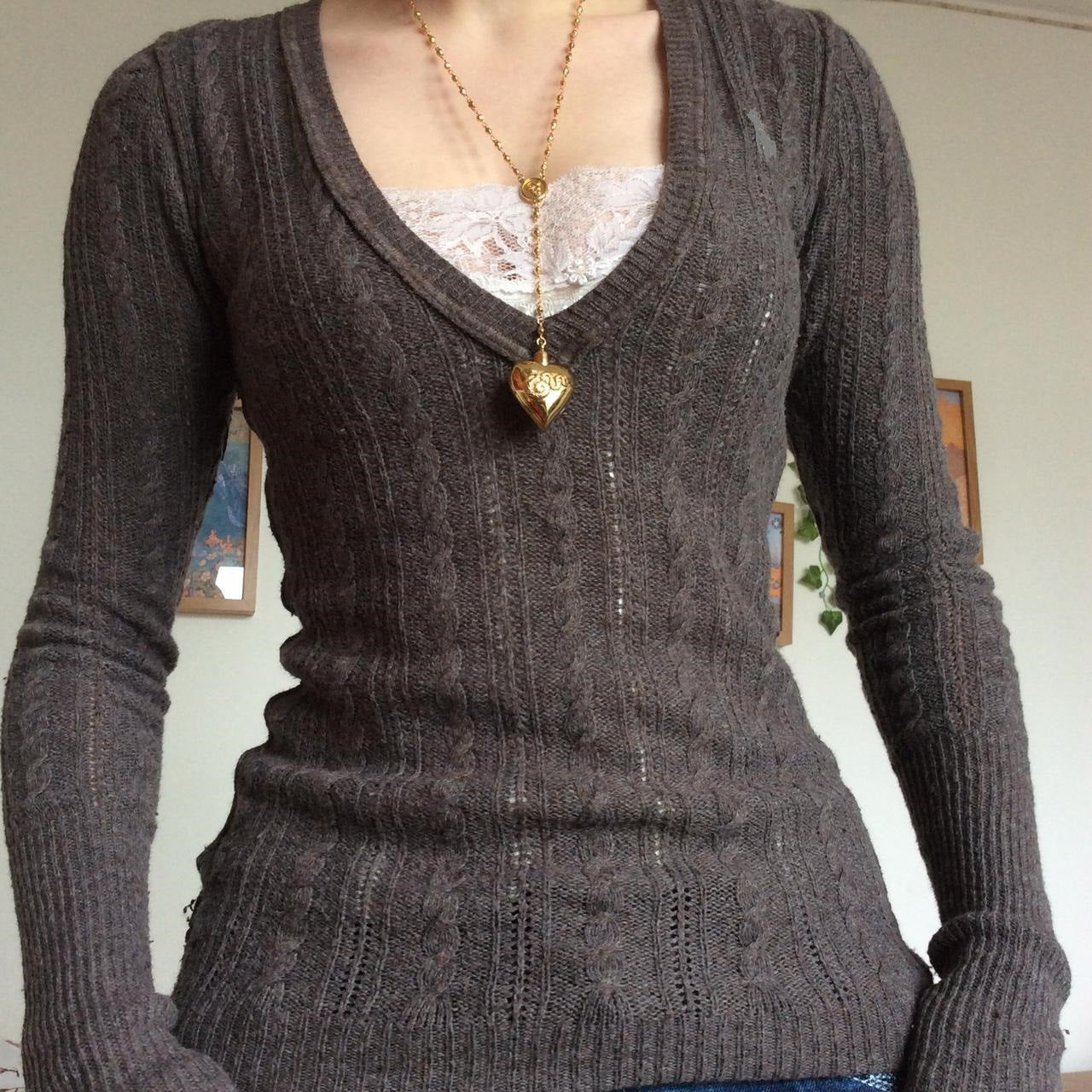 Women's V-neck Low-cut Slimming Bottoming Sweater