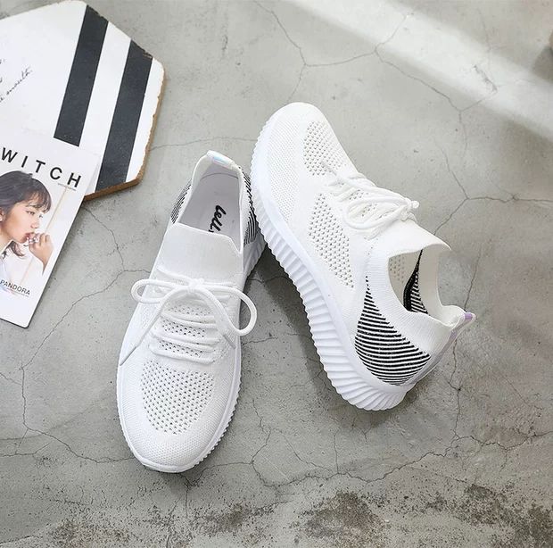 Fashionable Ladies Soft Sole Thin Breathable Sneakers