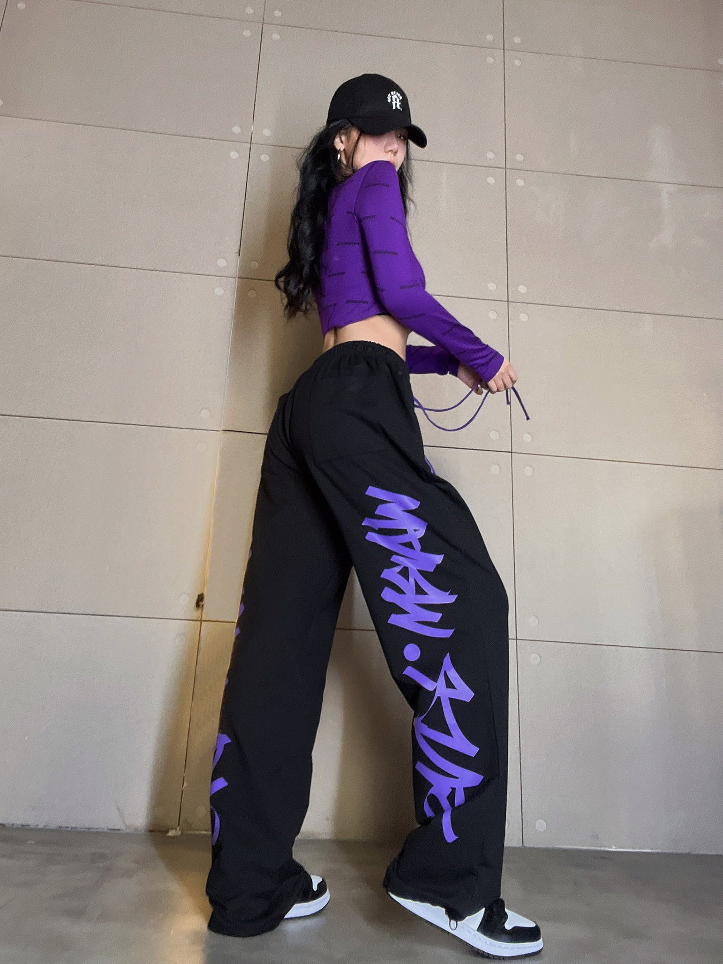 Women's Black Purple Drawstring Printed Jazz Sweatpants