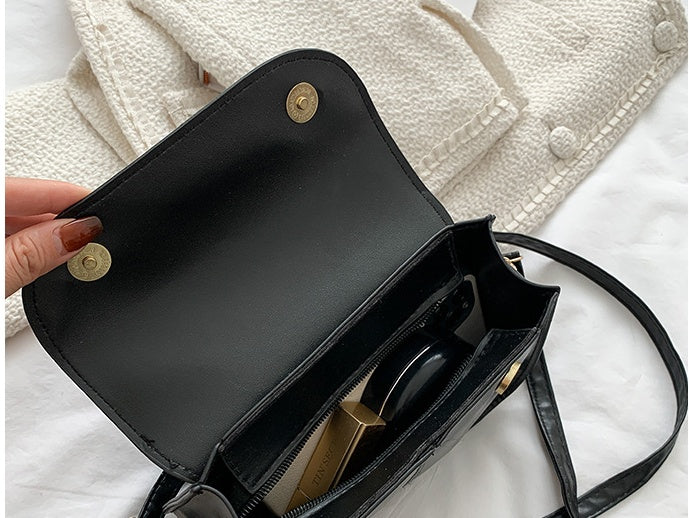 Simple And Versatile High-end Sense Of Armpit Small Square Bag