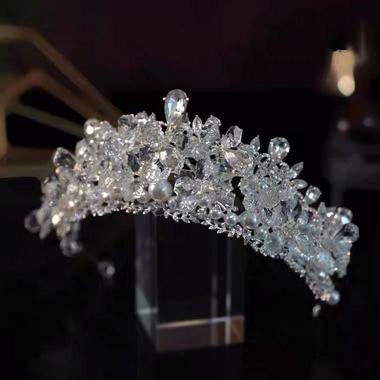 Crystal Atmospheric Wedding Dress Design Headwear