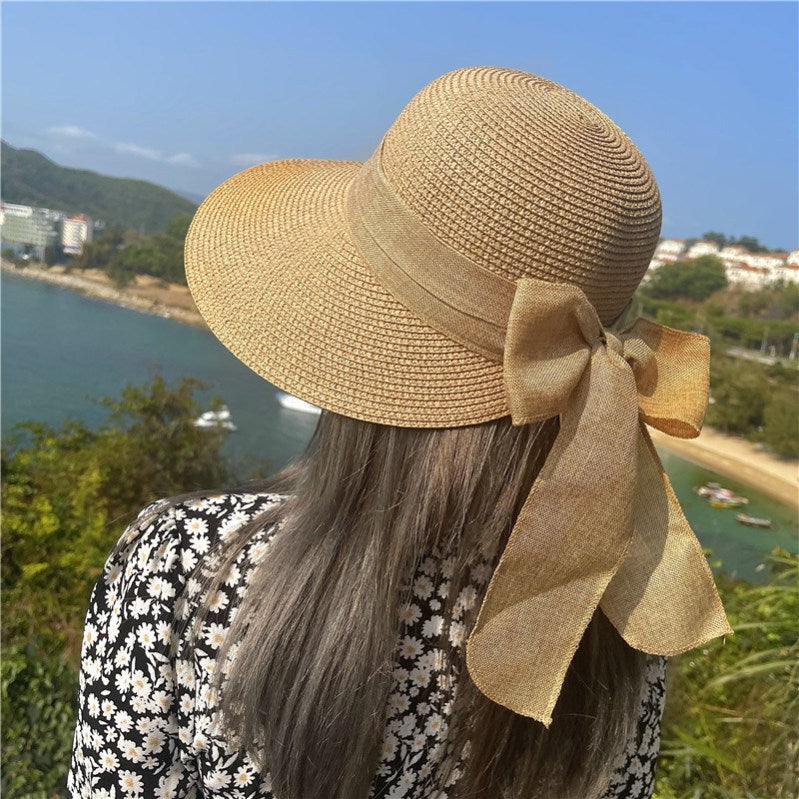 Women's Straw Large Brim Lace-Up Hat