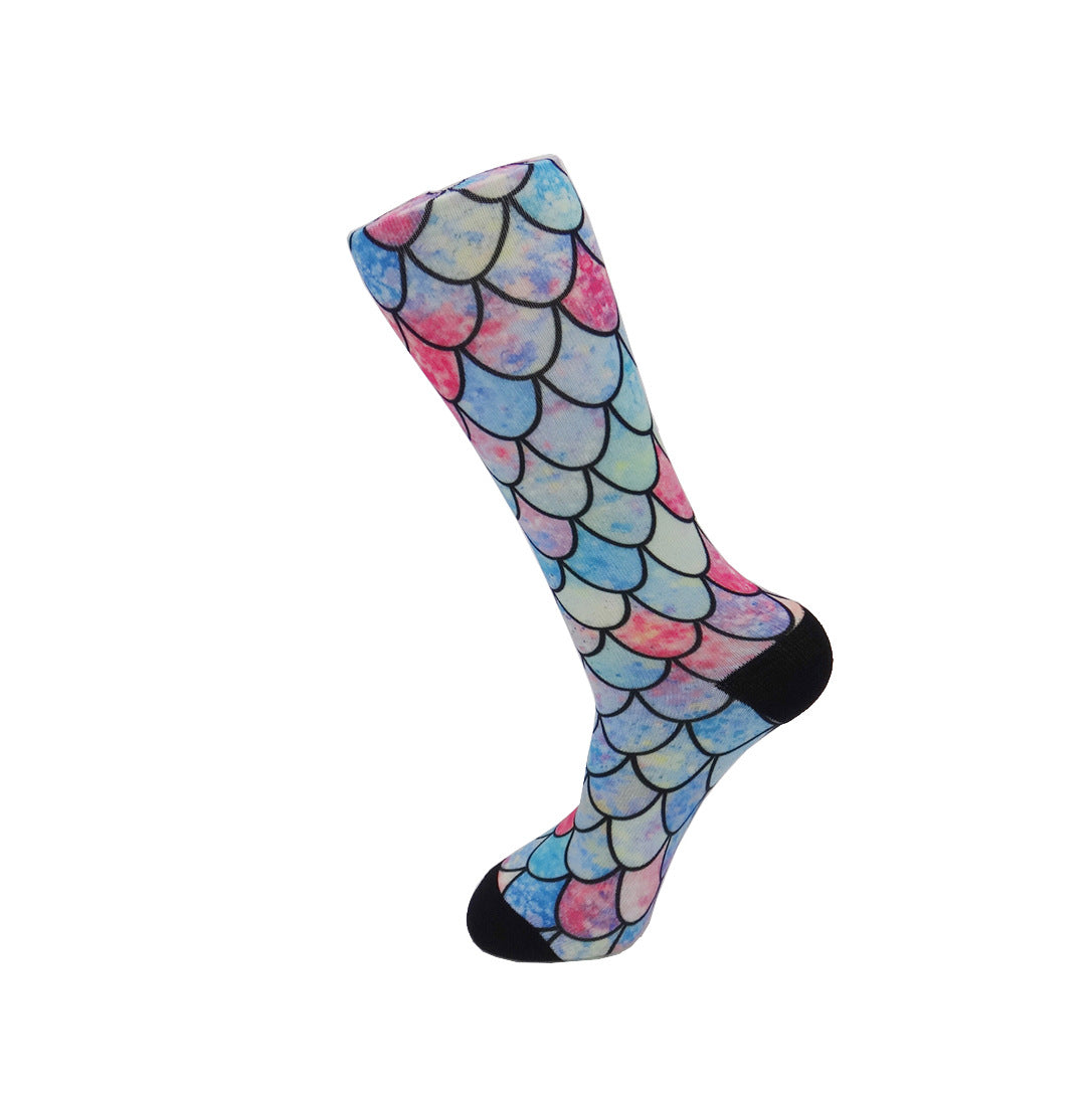 DIY Printed Socks With Fish Scale Pattern
