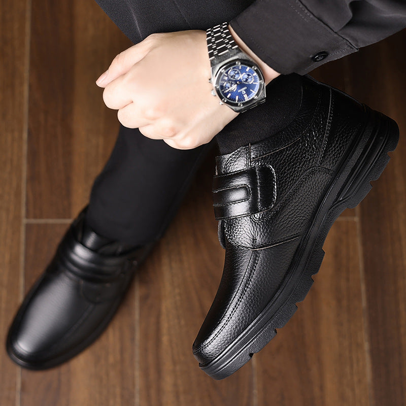 Business-style British Slip-on Casual Leather Shoes Made From Full-grain Cowhide With A Soft Sole