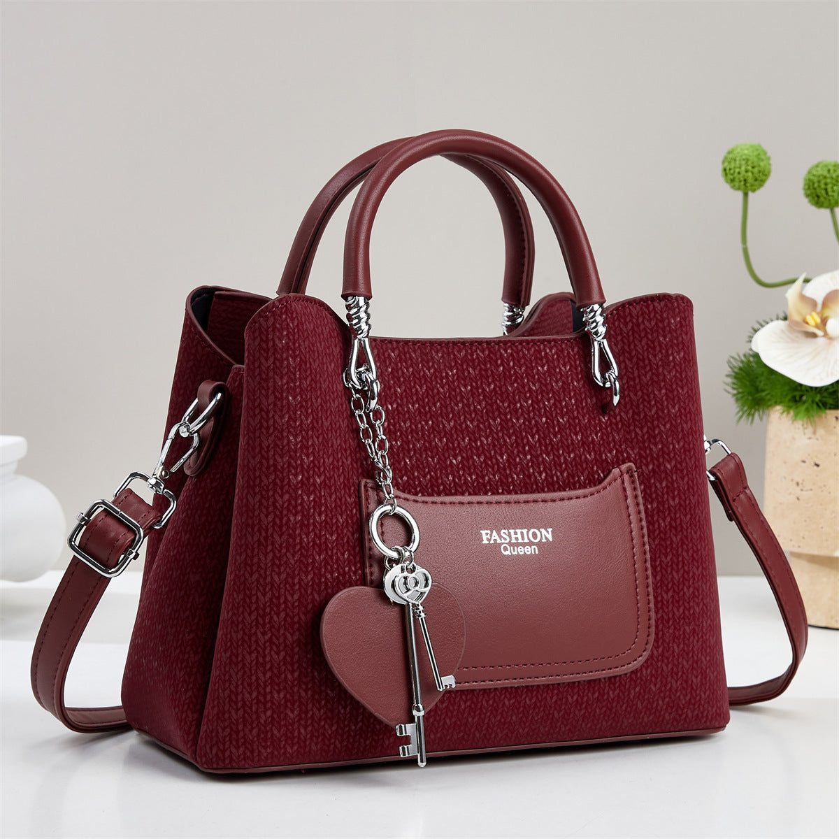 Simple Large Capacity Casual Shoulder Messenger Bag