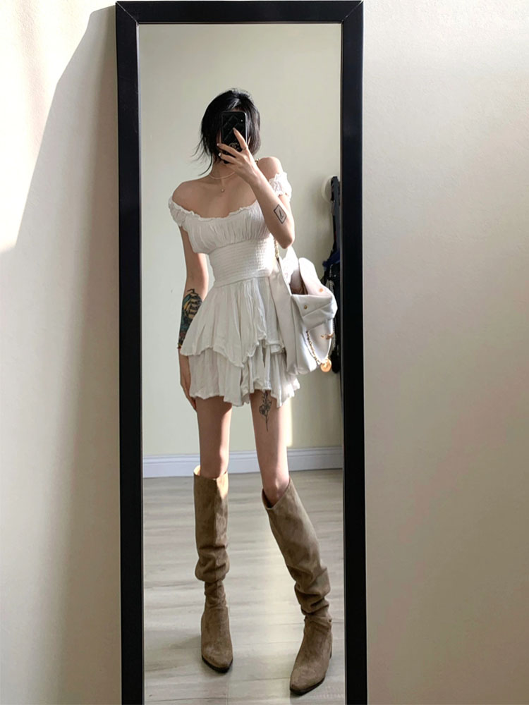 Princess-like Slant Shoulder One-piece Culotte