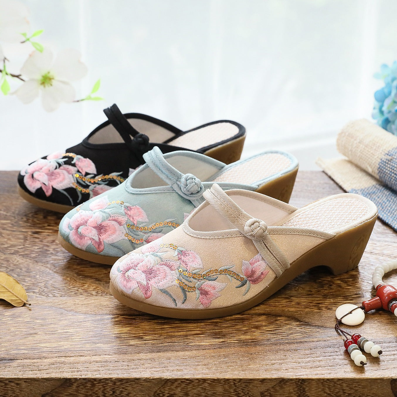 High Heel Wedge Embroidered Cloth Slippers For Women