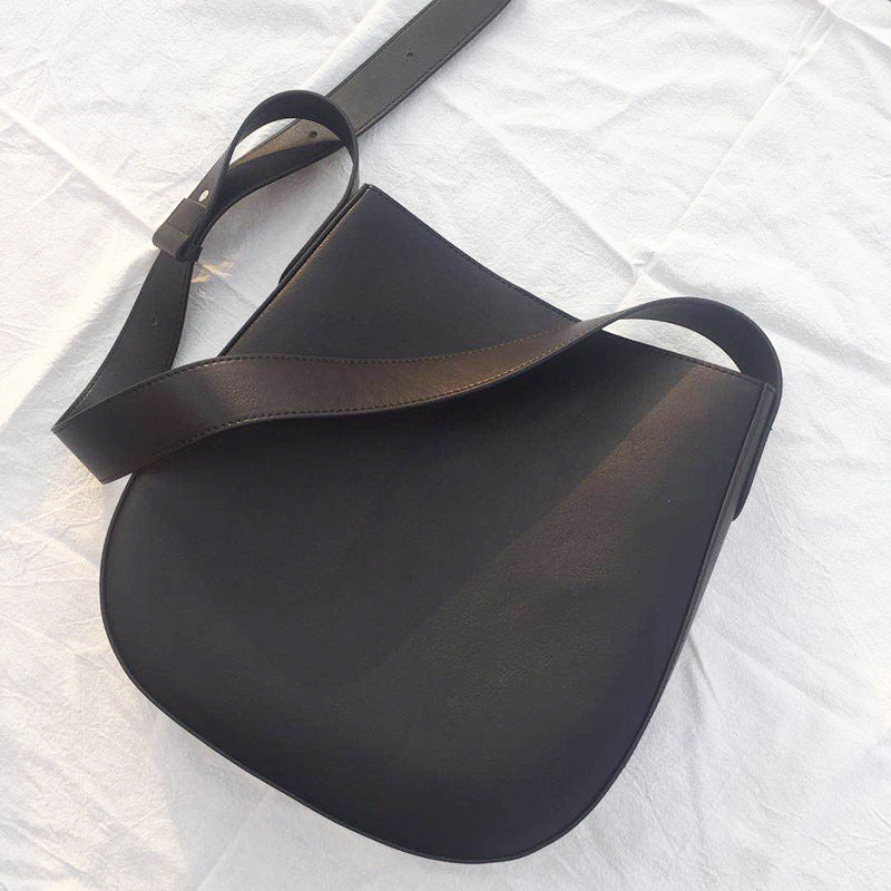 Large Capacity Bucket Versatile One Shoulder Crossbody Bag