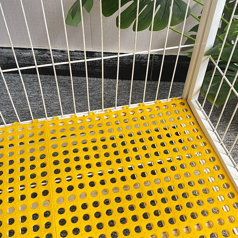 Pet Foot Pad With A Mesh Design To Prevent Paws From Getting Stuck