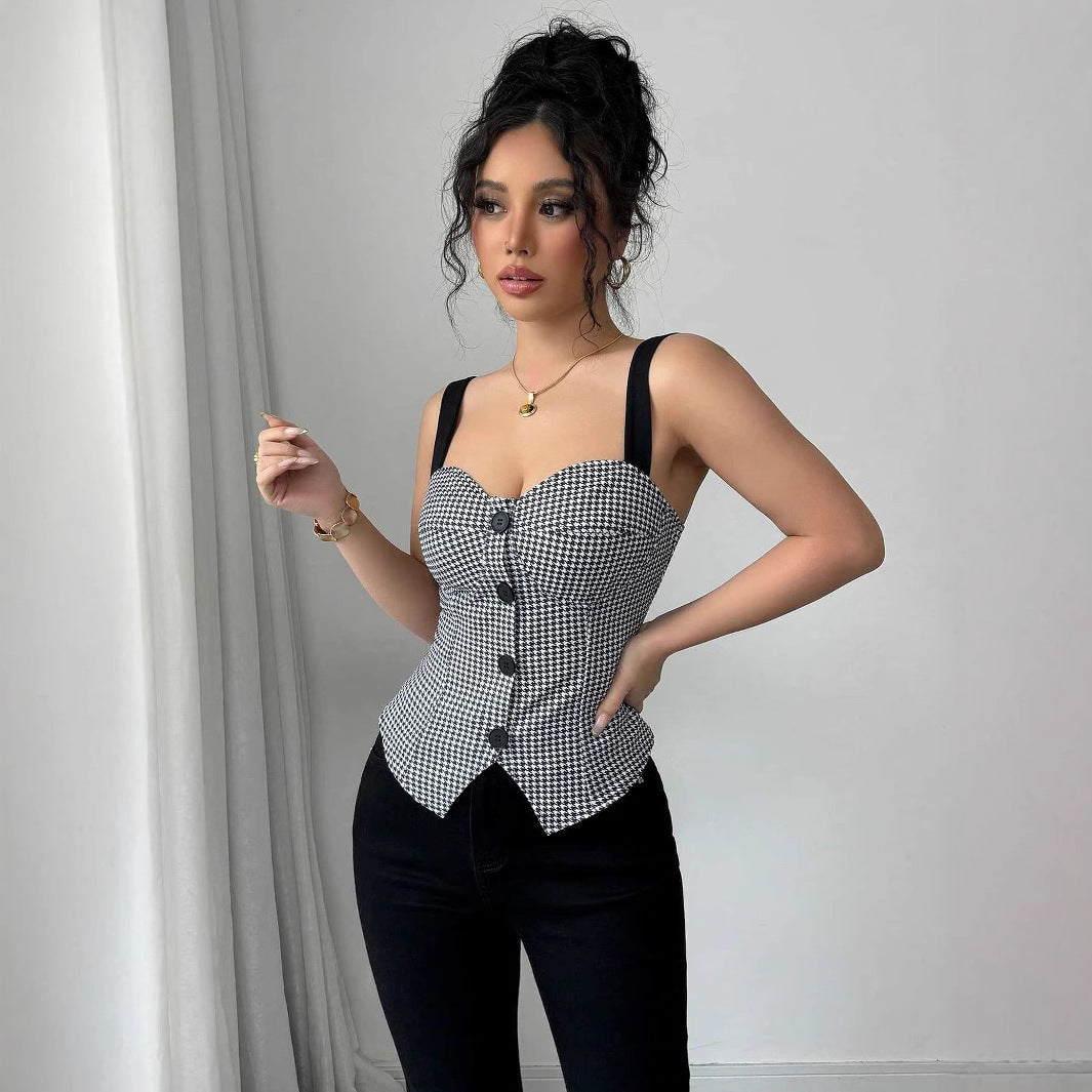 Figure-hugging Single-breasted Vest Adorned With A Mountain-pattern Design