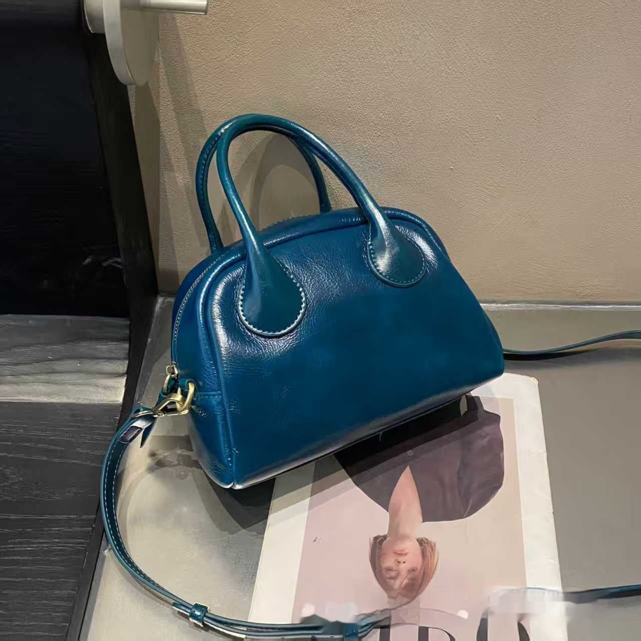 Alsidig Ægte Læder Udsøgt Håndholdt Crossbody Mini Lille Bowlingtaske
