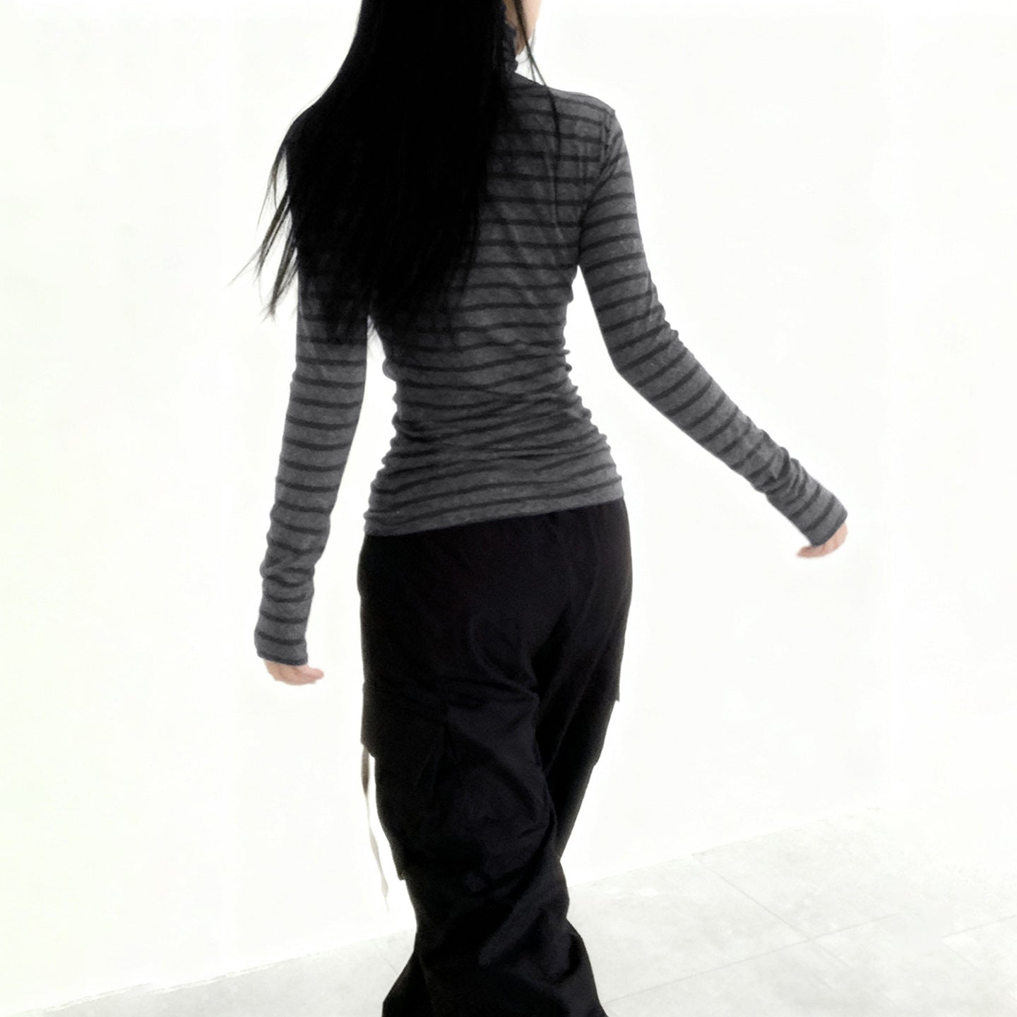 Stylish Minimalist Slim Fit Womens Long Sleeve Top