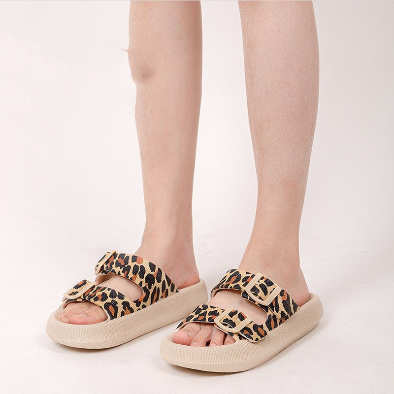 Double Button Stool Feeling Sandals