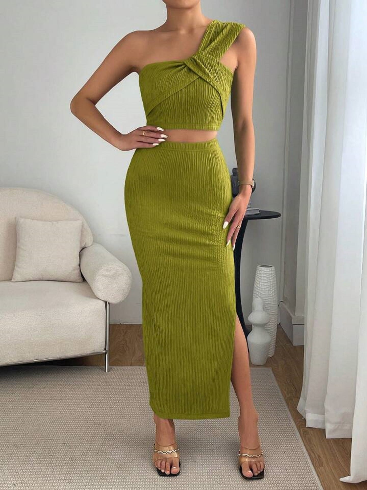 Pleated Split Skirt And Offshoulder Top Set For Summer