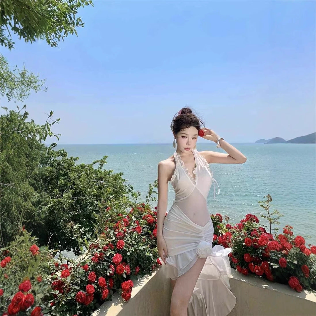 Neck-hanging  Sleeveless Dress For Women Designer Date-night Gown