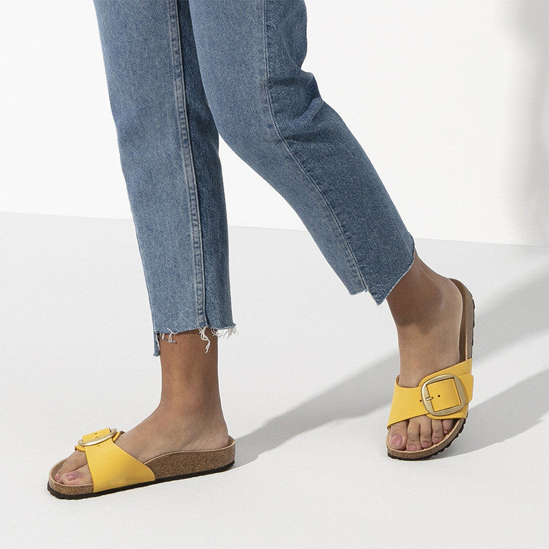Flat-bottomed Flat-bottomed Flip Flops Fashion Exterior Buttoned Sandals And Slippers