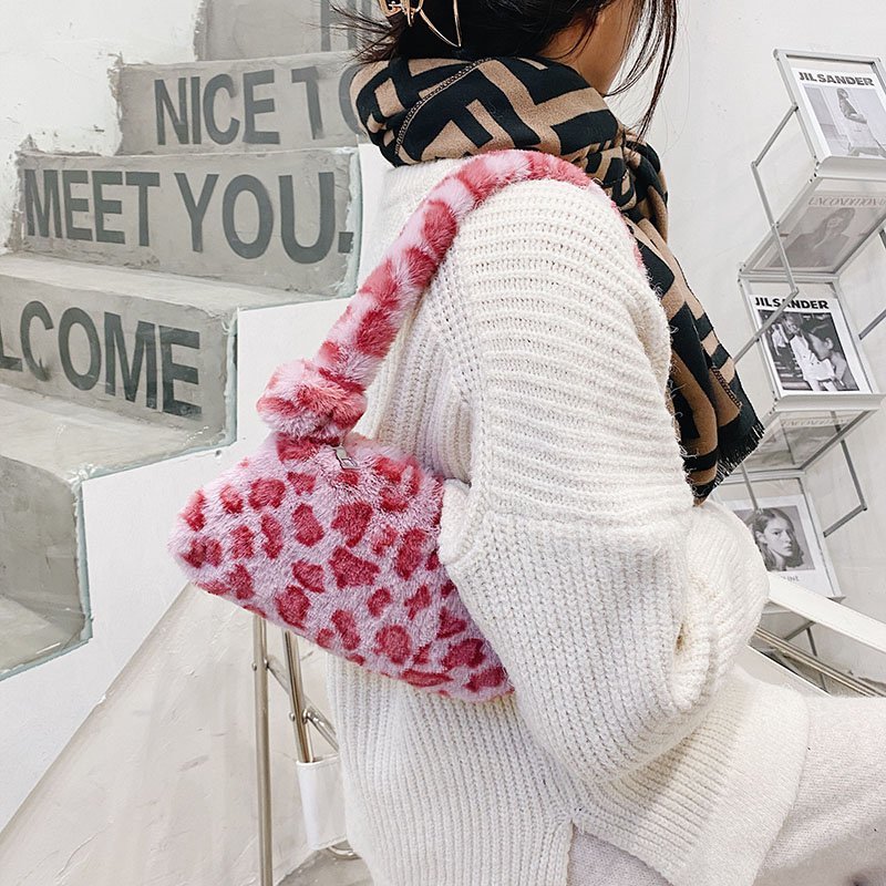 Temperament Plush Underarms One-shoulder Fashion Handbag