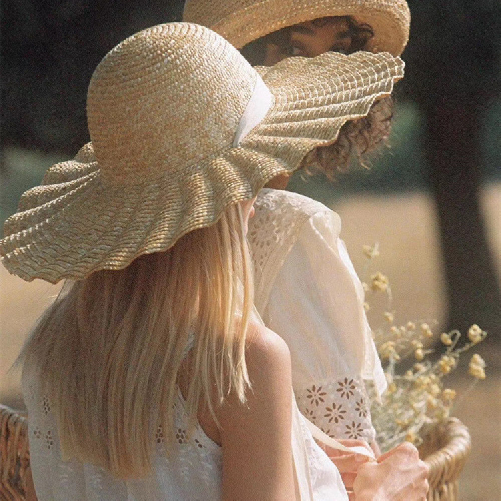 Idyllic Wind Wave Semitic Straw Hat