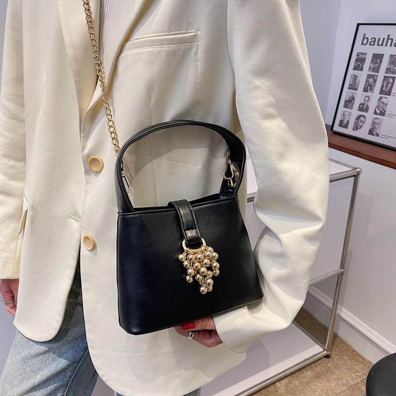 Portable Bucket Bag All-match This Year's Popular Messenger