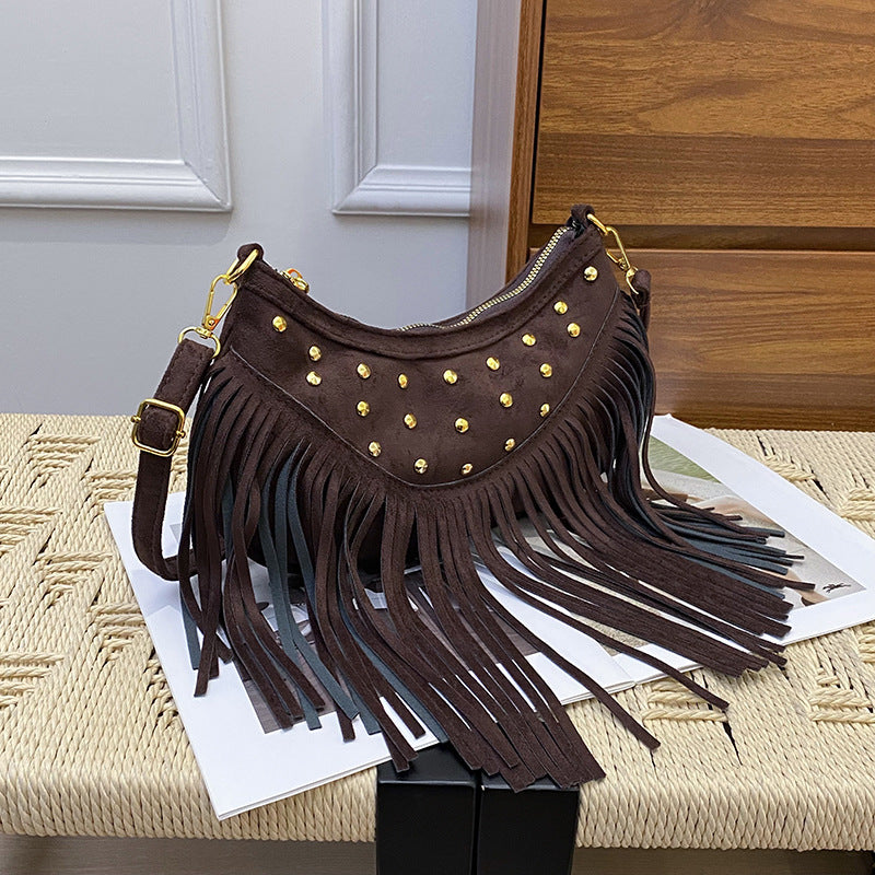Retro Casual Tassel Large Capacity Rivet Shoulder Messenger Bag