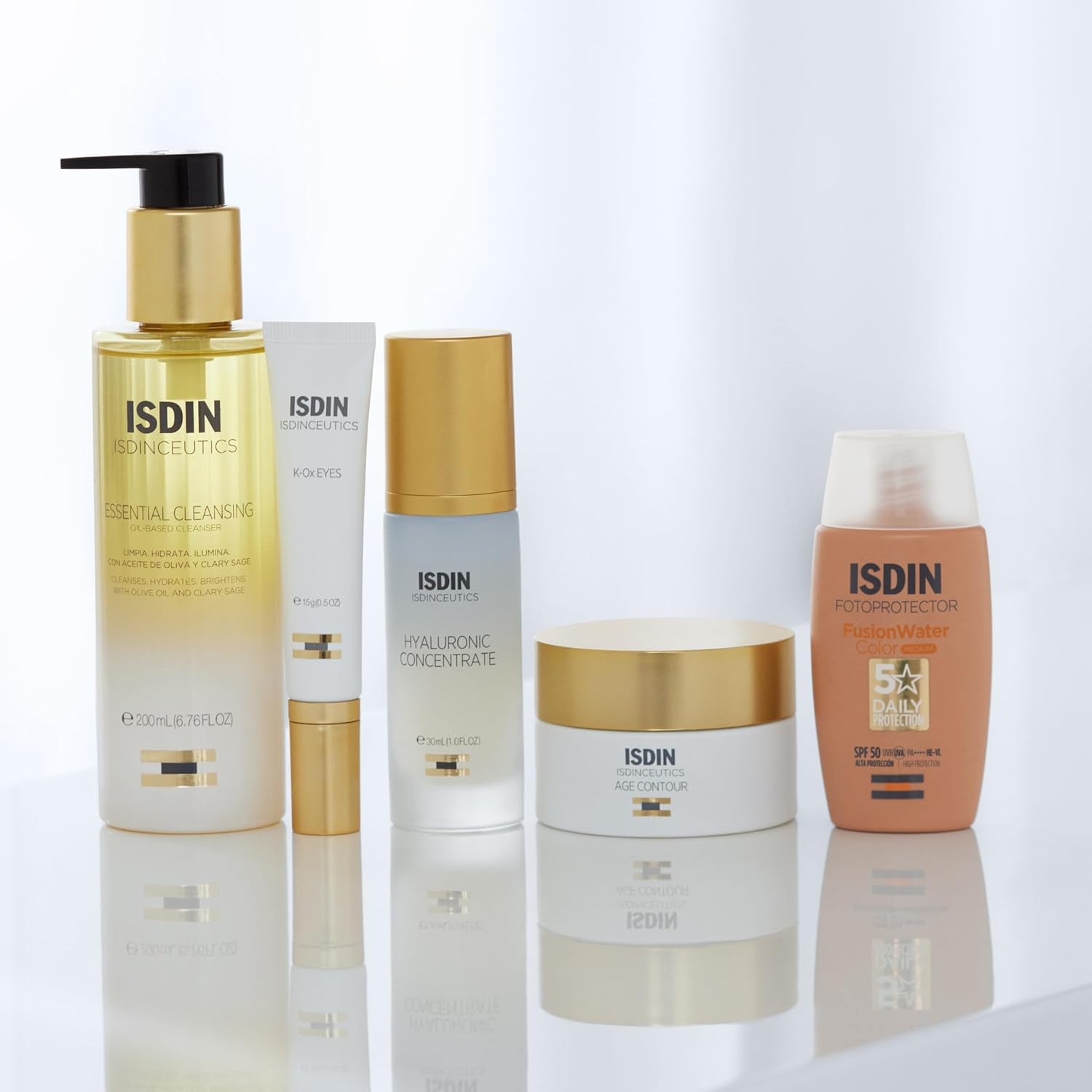 ISDIN Fusion Water Magic Color SPF 50, Protector Solar Facial De Uso Diario Ultraligero Con Color, 3 Tonos Disponibles, 50Ml