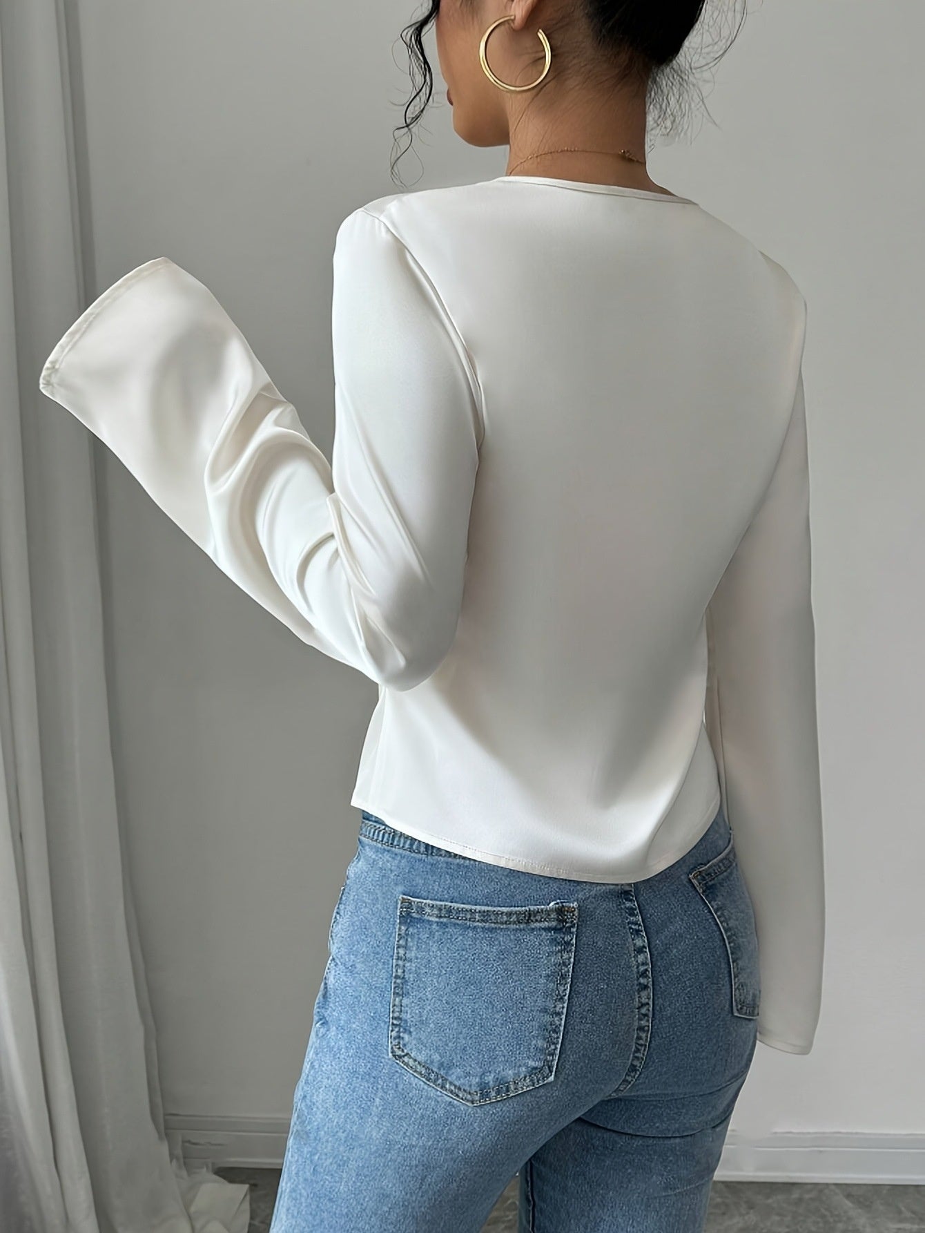 French Niche Design Twisted Satin Texture Shirt