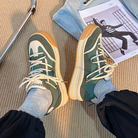 Casual sneakers til kvinder i mælke-te-farver med tyk sål