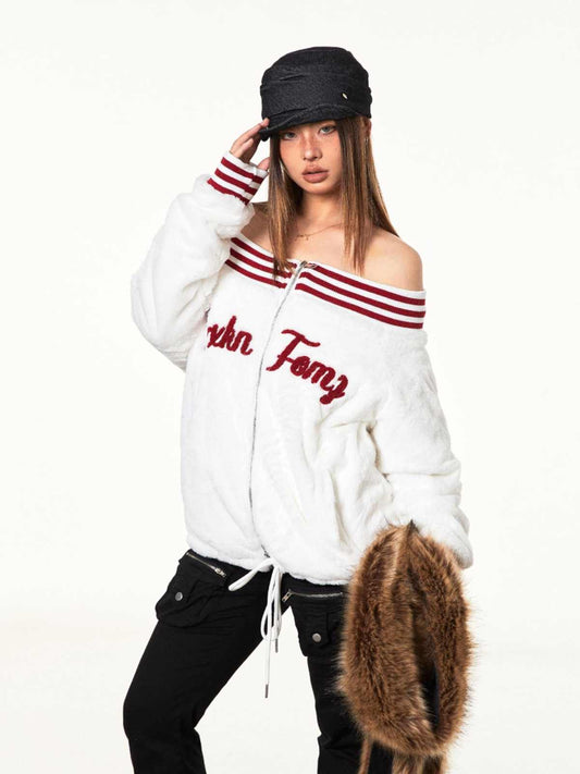 Loose Retro Off-shoulder Plush Embroidery Lamb Wool Coat