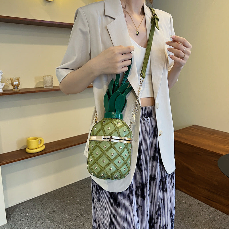 Women's Pineapple Rivet Diamond Casual Handbag