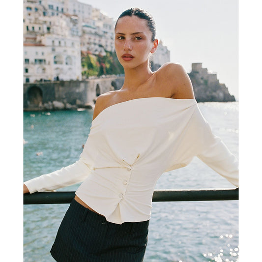 Stylish And Minimalist Long Sleeve Top For Women