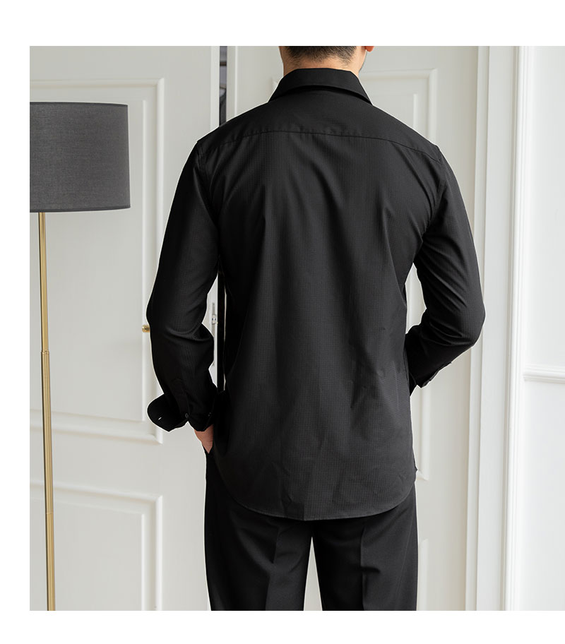 Strygefri slim-fit afslappet mørkternet langærmet skjorte