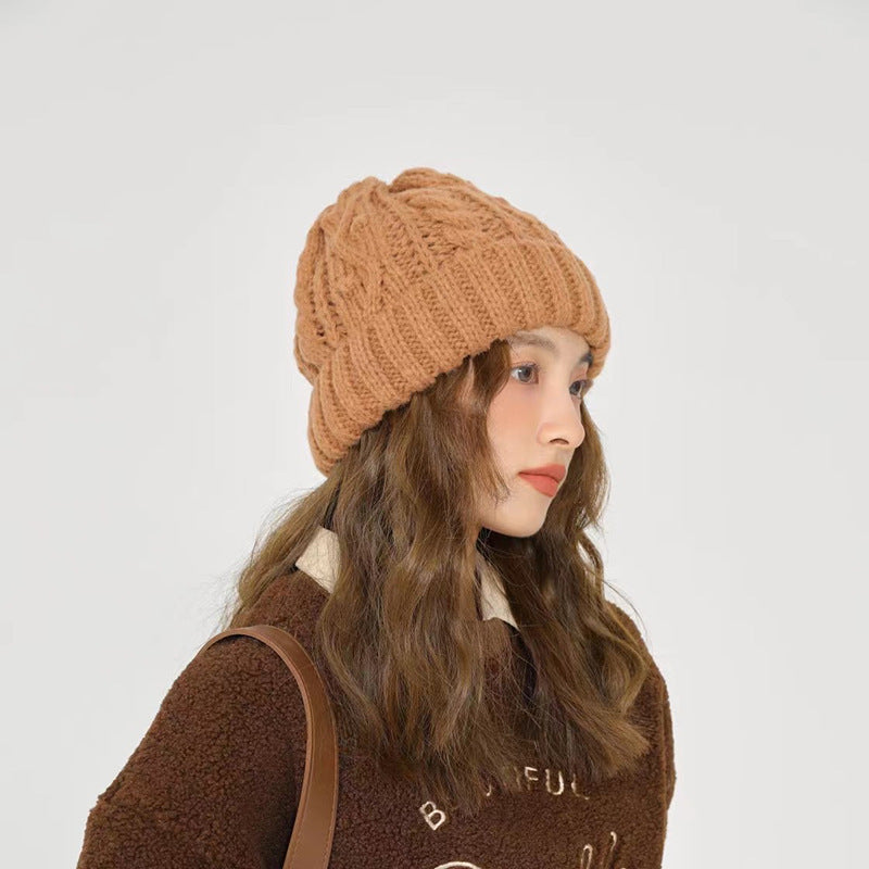 Women's Retro Casual And Versatile Solid Knitted Hat